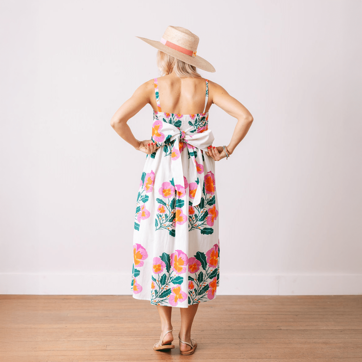 Sunshine Tienda® Pink Flower Reef Dress